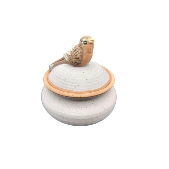 Kendall Studio Pottery Bird on Bowl w/ Lid Storage Trinket Keepsake Beige - Picture 1 of 9